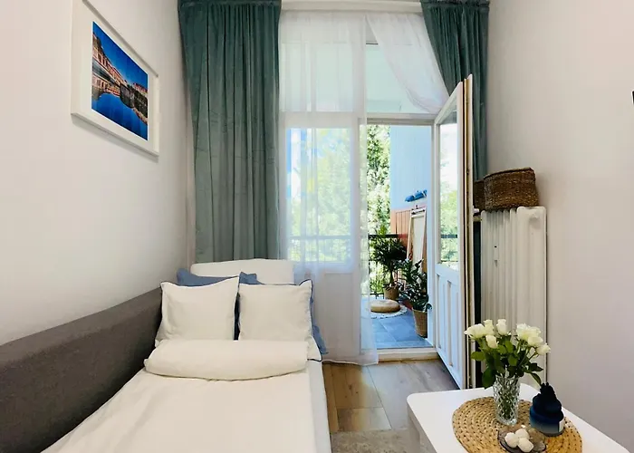 Mini Chrobrego Przy Plazy Z Loggia